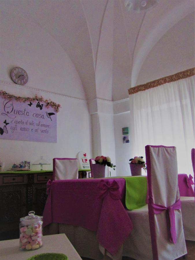 Up Bed and Breakfast Carosino Exteriör bild