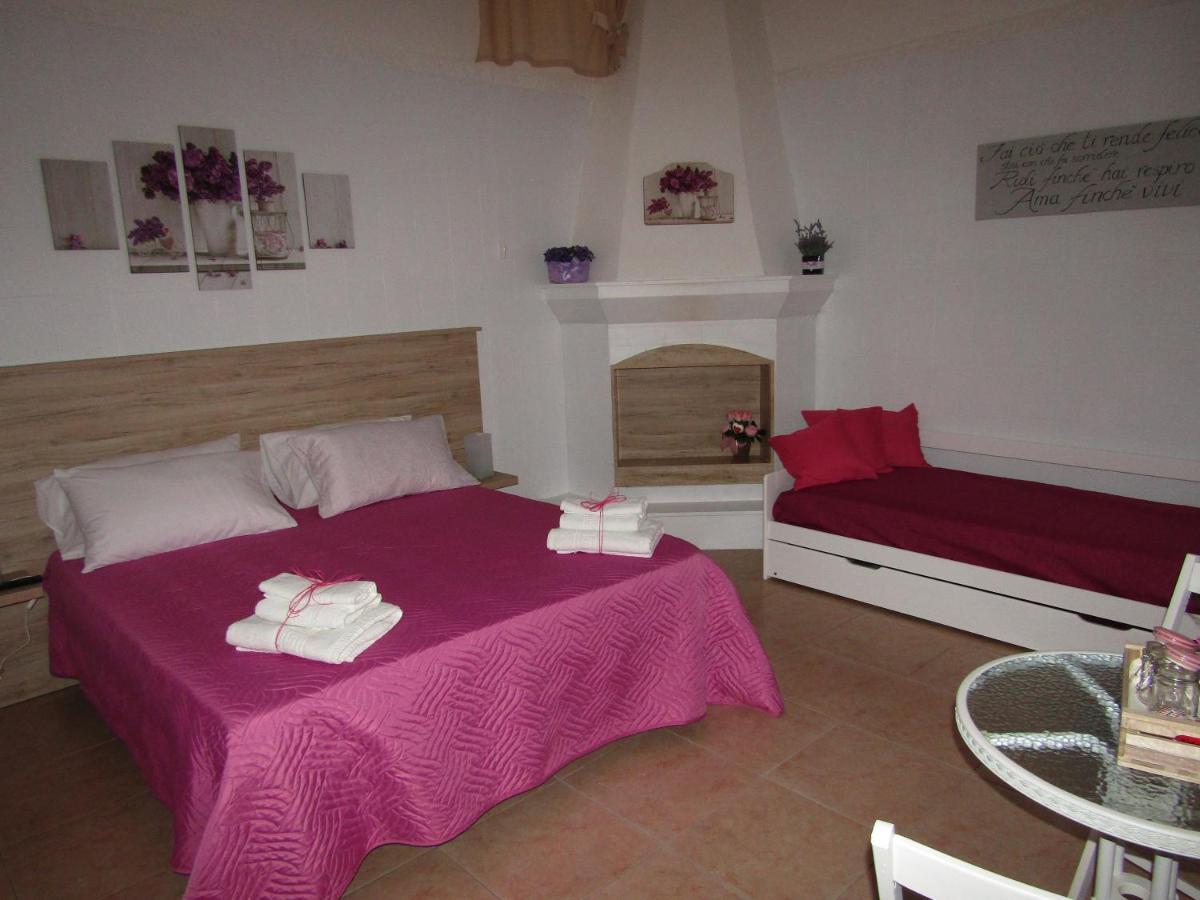 Up Bed and Breakfast Carosino Exteriör bild